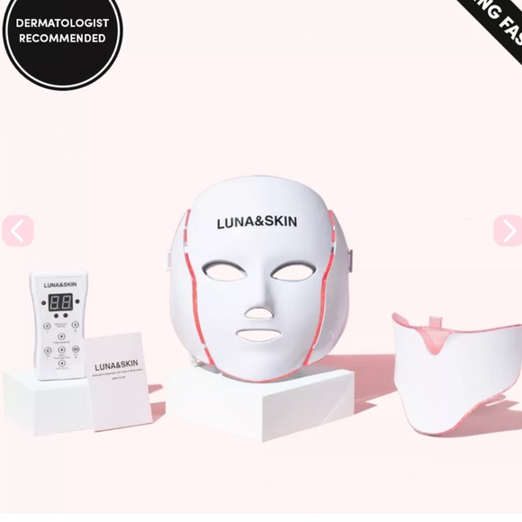 luna&skin Other - LUNA&SKIN skin rejuvenating LED face and neck mask